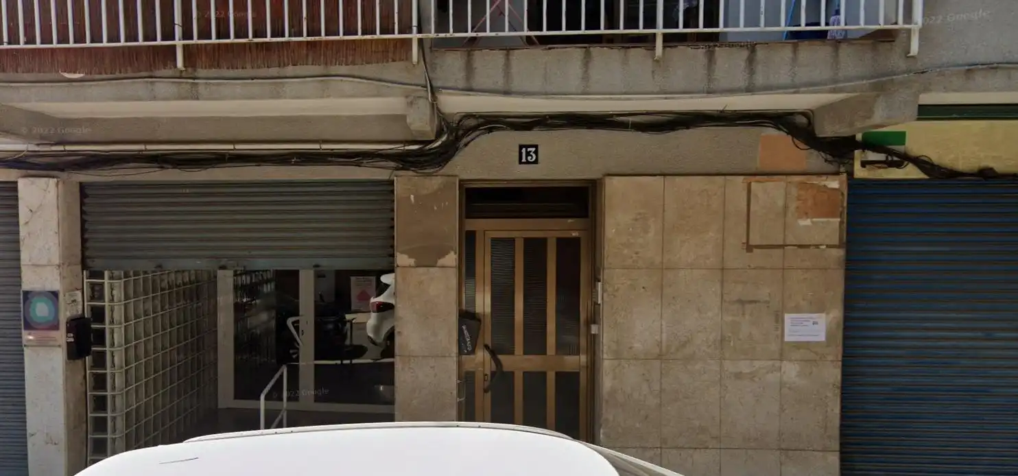 Flat for sale in Carrer Ramón Llul 13, imagen 2