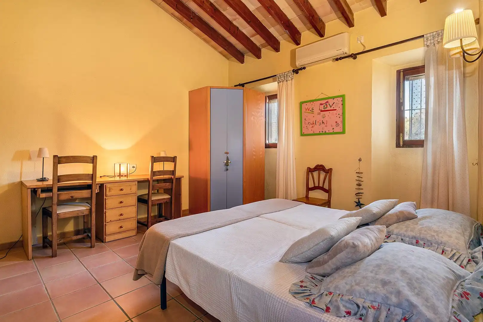 Habitación de Finca rústica en venta en  Palma de Mallorca con Calefacción, Jardín privado y Terraza