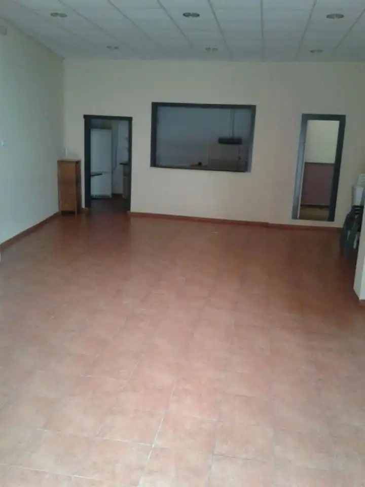 Commercial properties for rent in Lucena