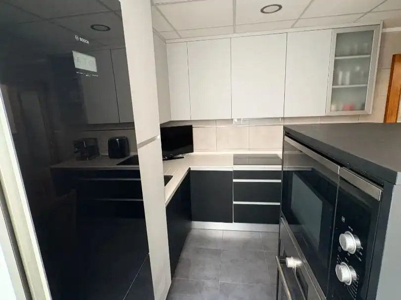 Cocina de Piso en venta en Torrevieja con Aire acondicionado, Terraza y Balcón