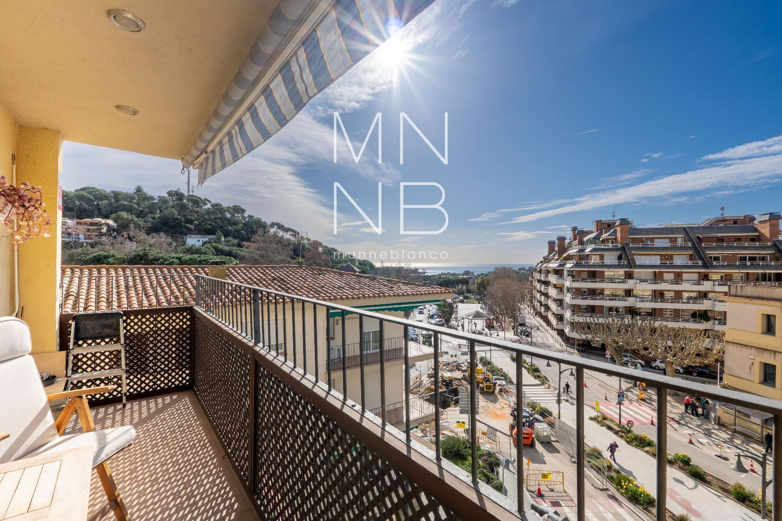 Vista exterior de Piso en venta en Sant Andreu de Llavaneres con Calefacción, Terraza y Amueblado