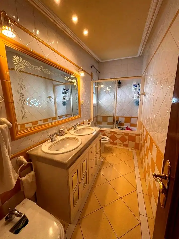 Bathroom of Detached homes for sale in Madrid  with Air Conditioner, Heating and Terrace