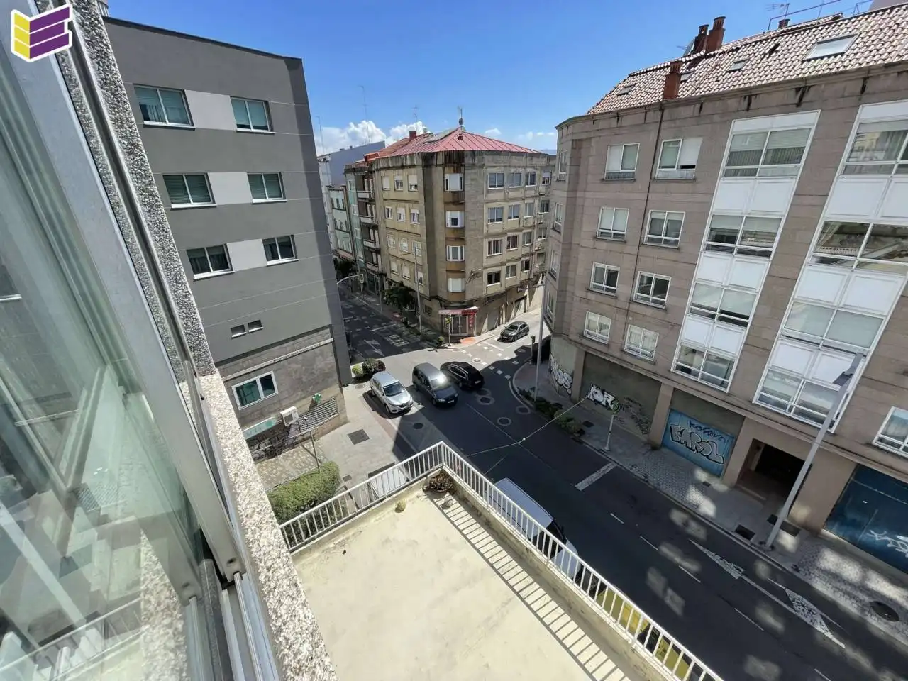 Vista exterior de Pis en venda en Vigo  amb Calefacció, Parquet i Terrassa
