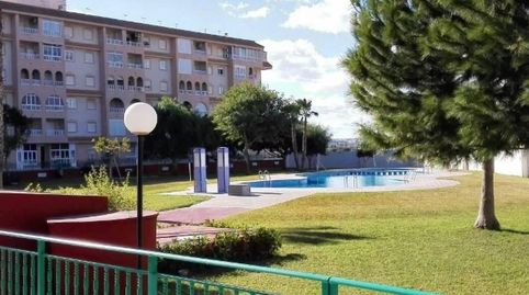 ÁTICO DE 2 DORMITORIOS CON ORIENTACIÓN SURESTE Y PISCINA COMUNITARIA, imatge 2