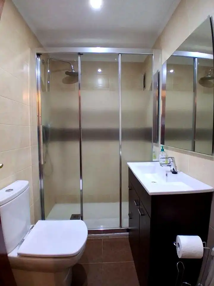 Badezimmer von Wohnung zum Verkauf in Barakaldo  mit Heizung, Terrasse und Möbliert