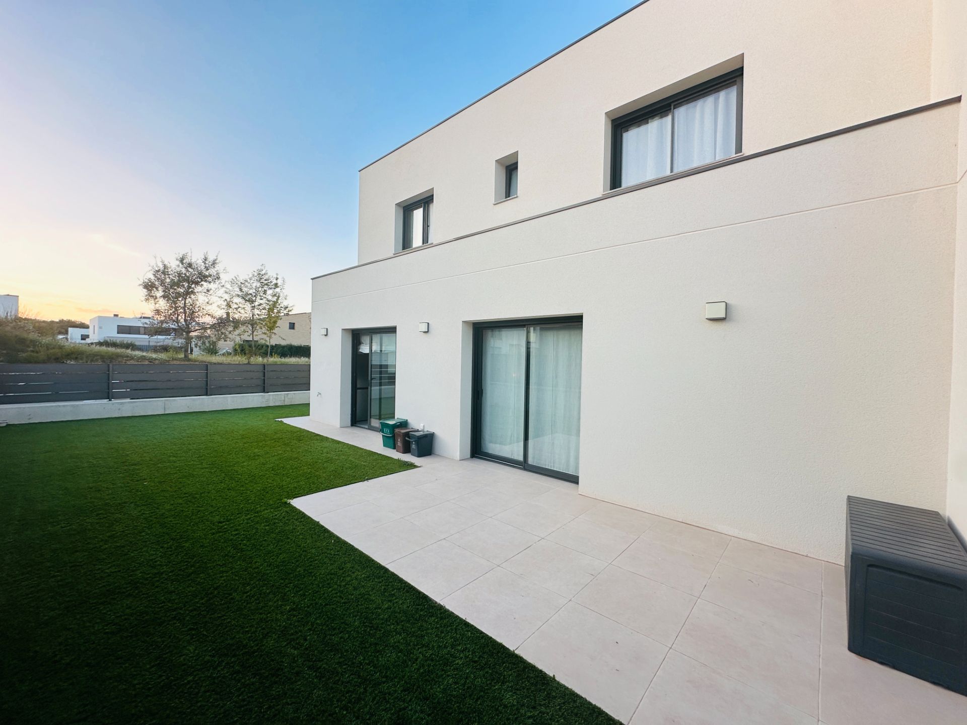 Vista exterior de Casa o xalet de lloguer en Fornells de la Selva amb Jardí privat