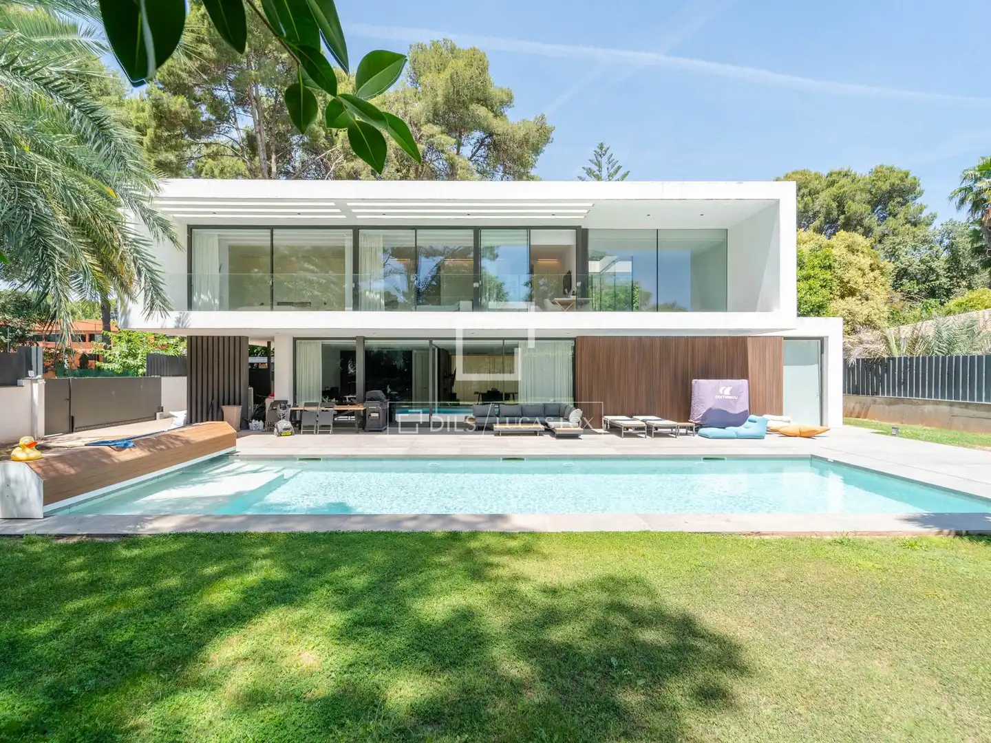 Vista exterior de Casa o chalet en venta en Godella con Aire acondicionado, Calefacción y Jardín privado