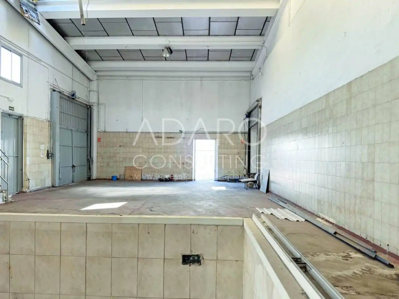 Nave industrial en venta en Madrid