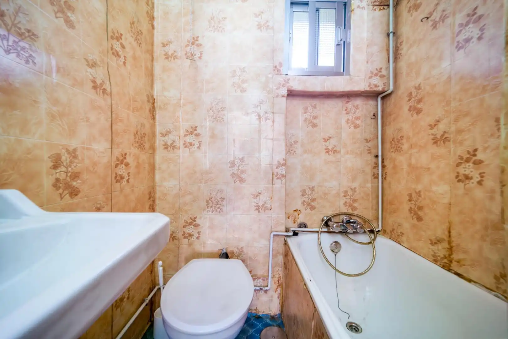 Badezimmer von Wohnung zum Verkauf in Madrid mit Heizung und Terrasse
