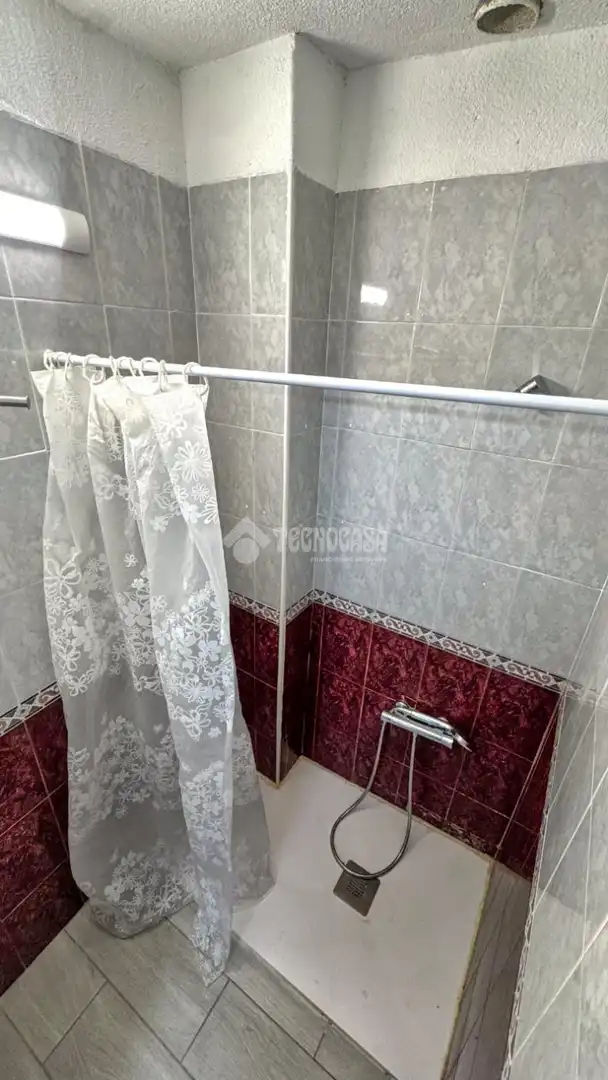 Bathroom of Commercial properties for sale in Los Cristianos