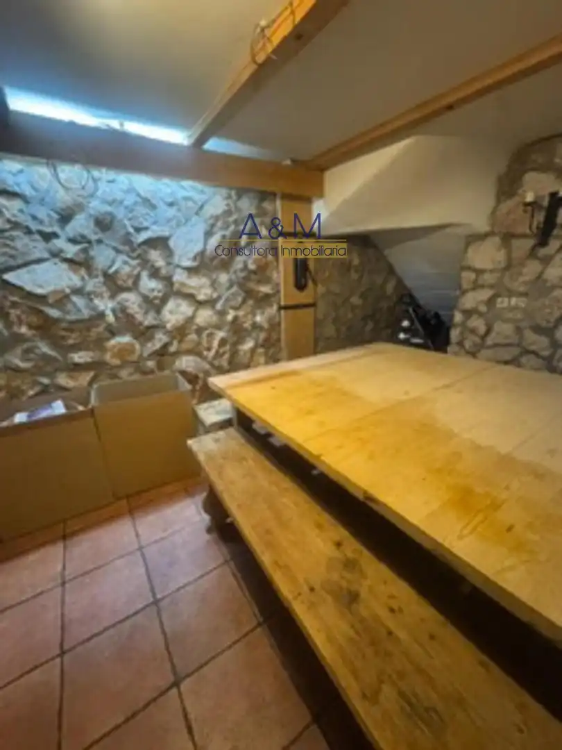 Detached homes for sale in Cistérniga  with Heating, Private garden and Terrace