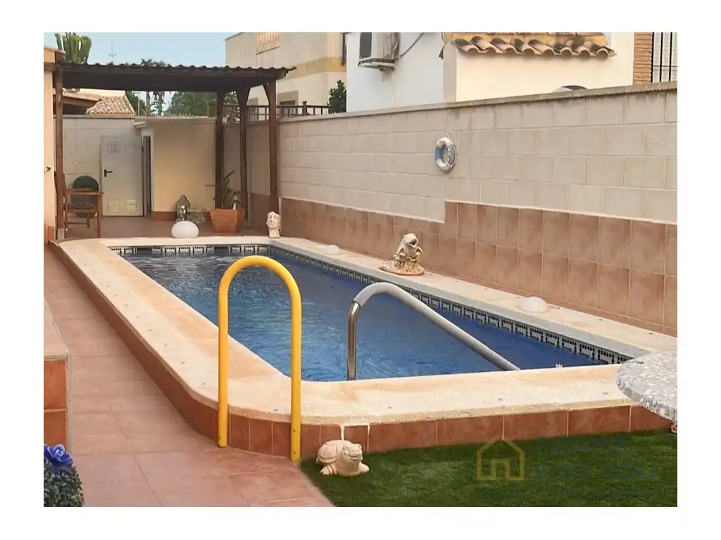 Casa en venda a Calle Hinojos, imagen 3