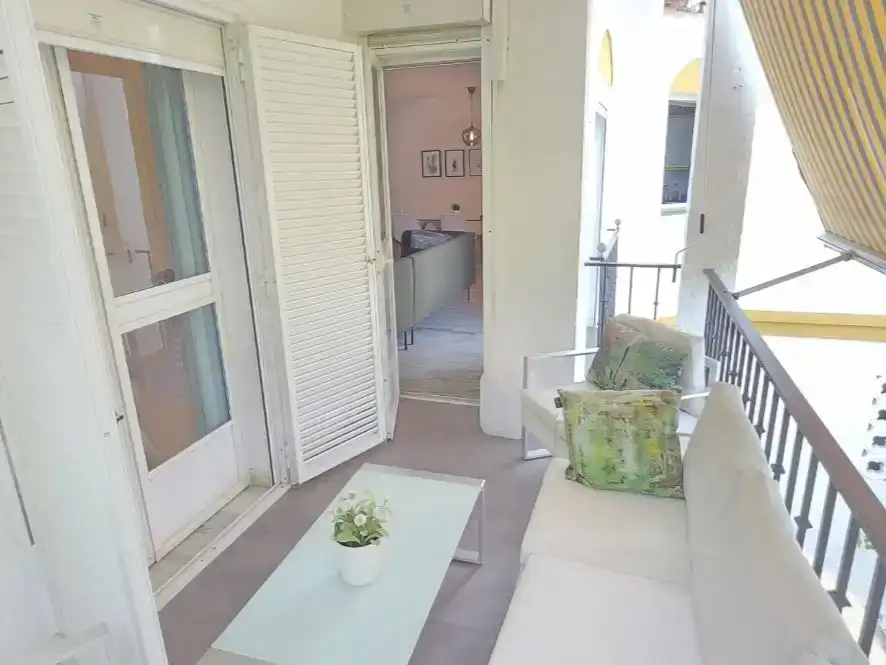 Terrassa de Pis de lloguer en Estepona amb Aire condicionat, Piscina i Balcó