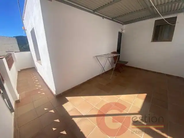 Houses for sale in Otívar