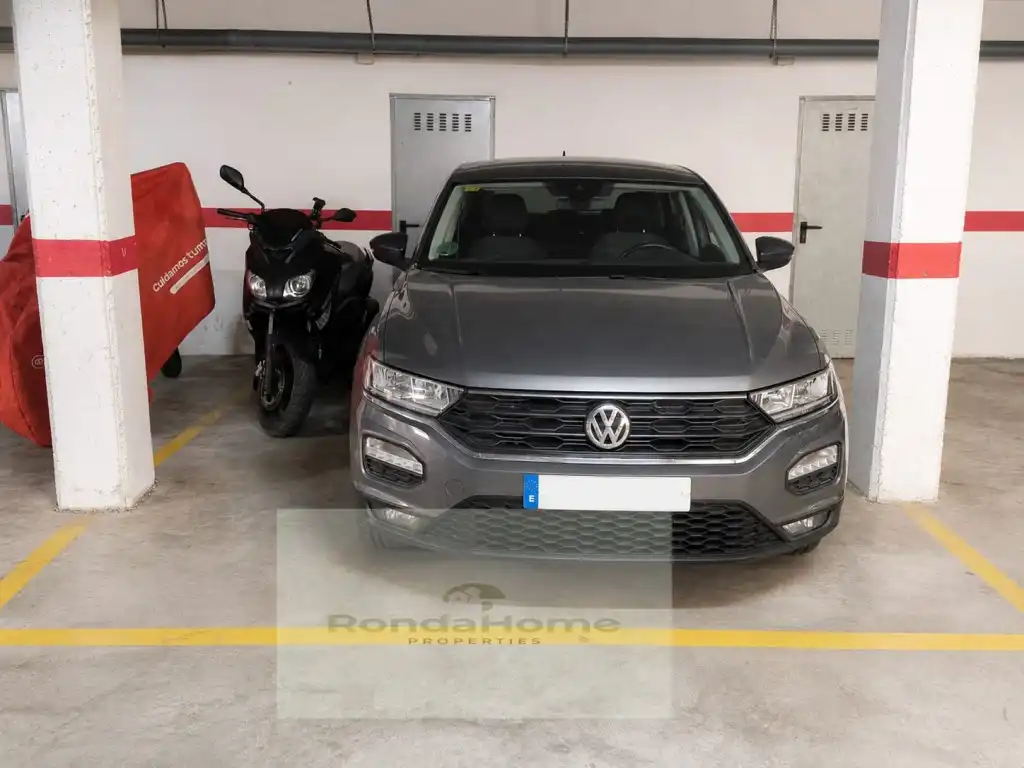 Parking de Piso de alquiler en Benalmádena