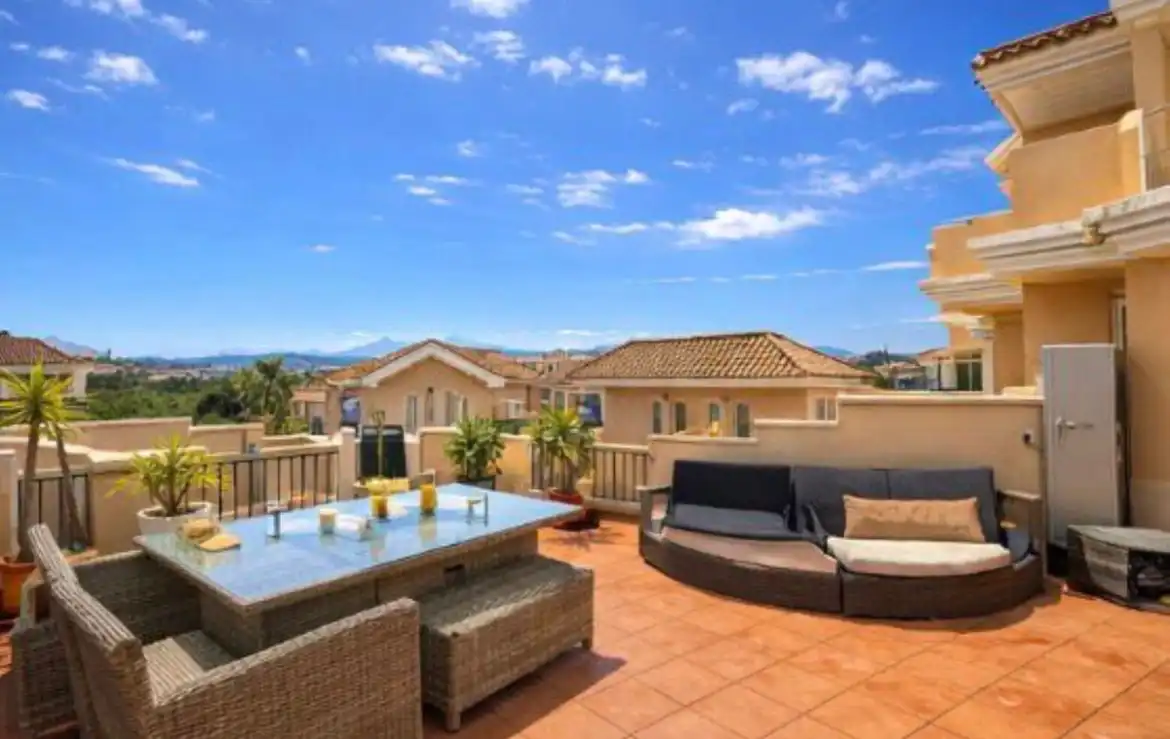 Maison avec piscine à vendre à La Duquesa