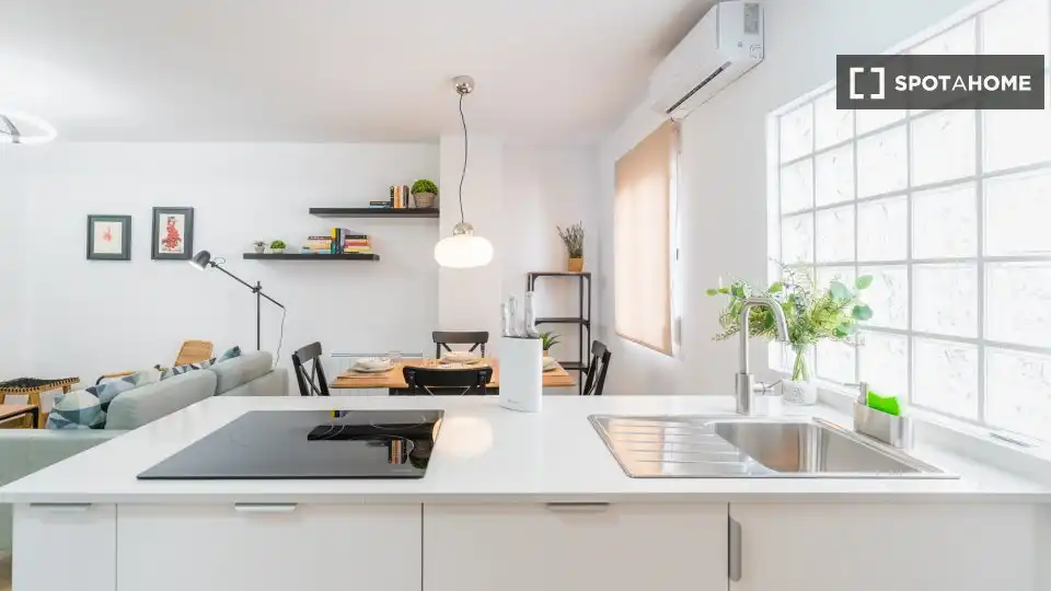 Wohnung mit Terrasse zur Miete in Quatre Carreres, imagen 8