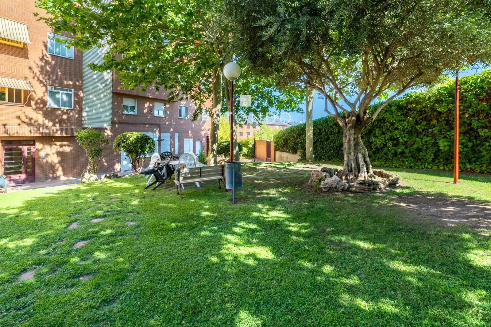 Jardí de Pis de lloguer en Madrid amb Calefacció, Piscina i Piscina comunitària