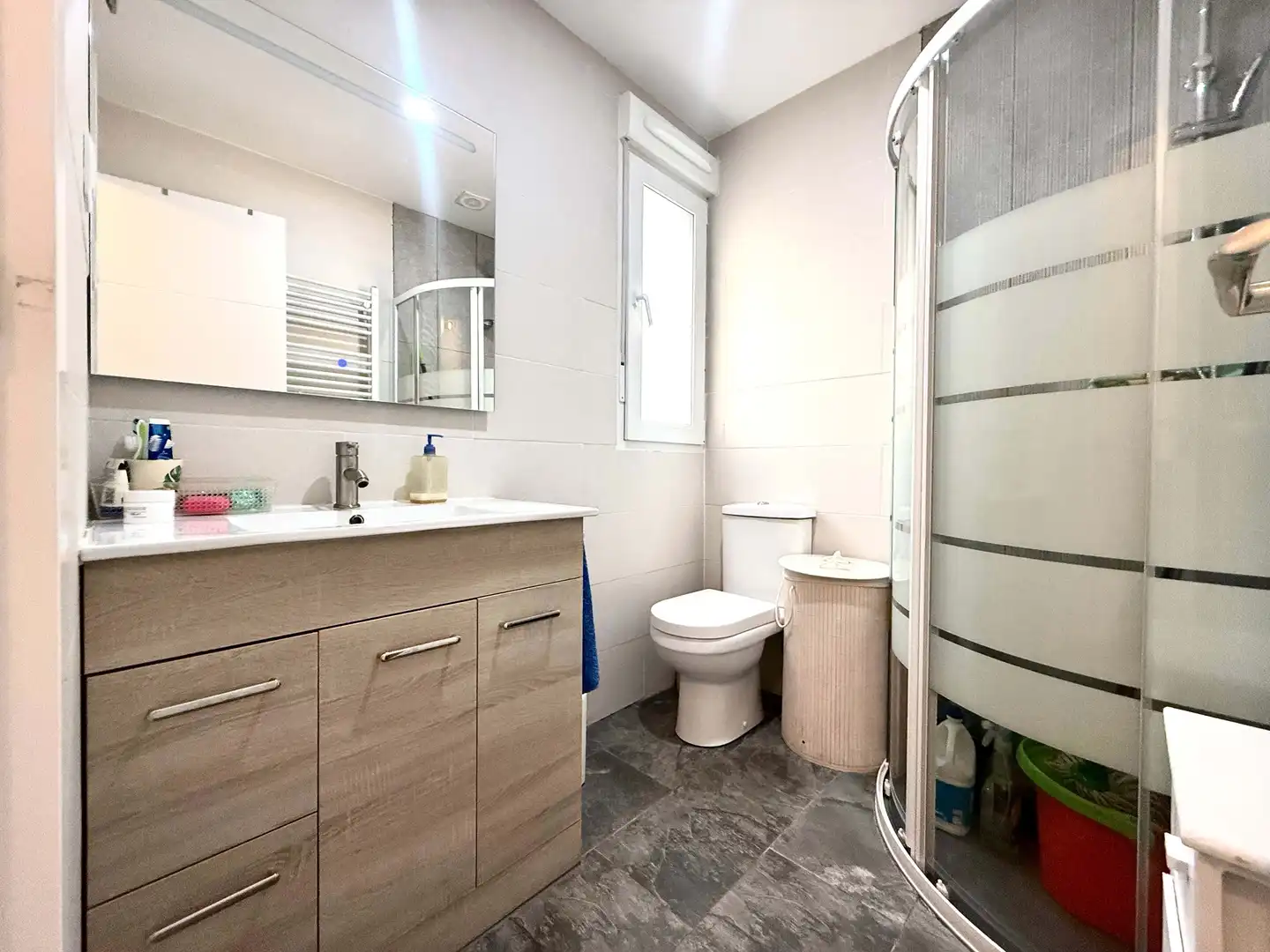 Baño de Casa o chalet en venta en Villanueva de la Torre con Aire acondicionado, Calefacción y Terraza