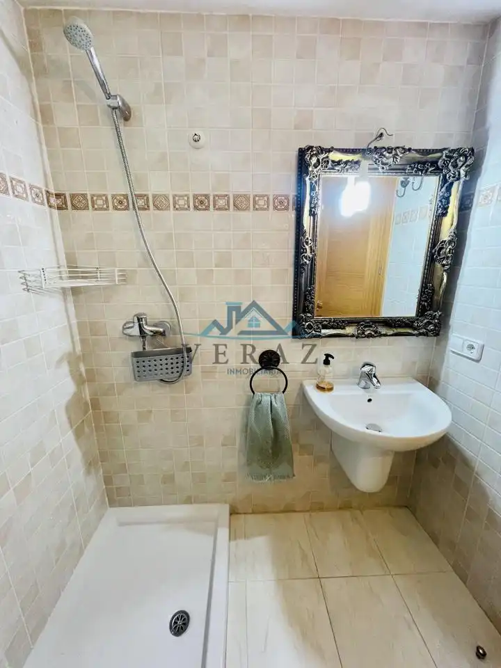 Badezimmer von Maisonette zur Miete in Talavera de la Reina mit Klimaanlage und Möbliert