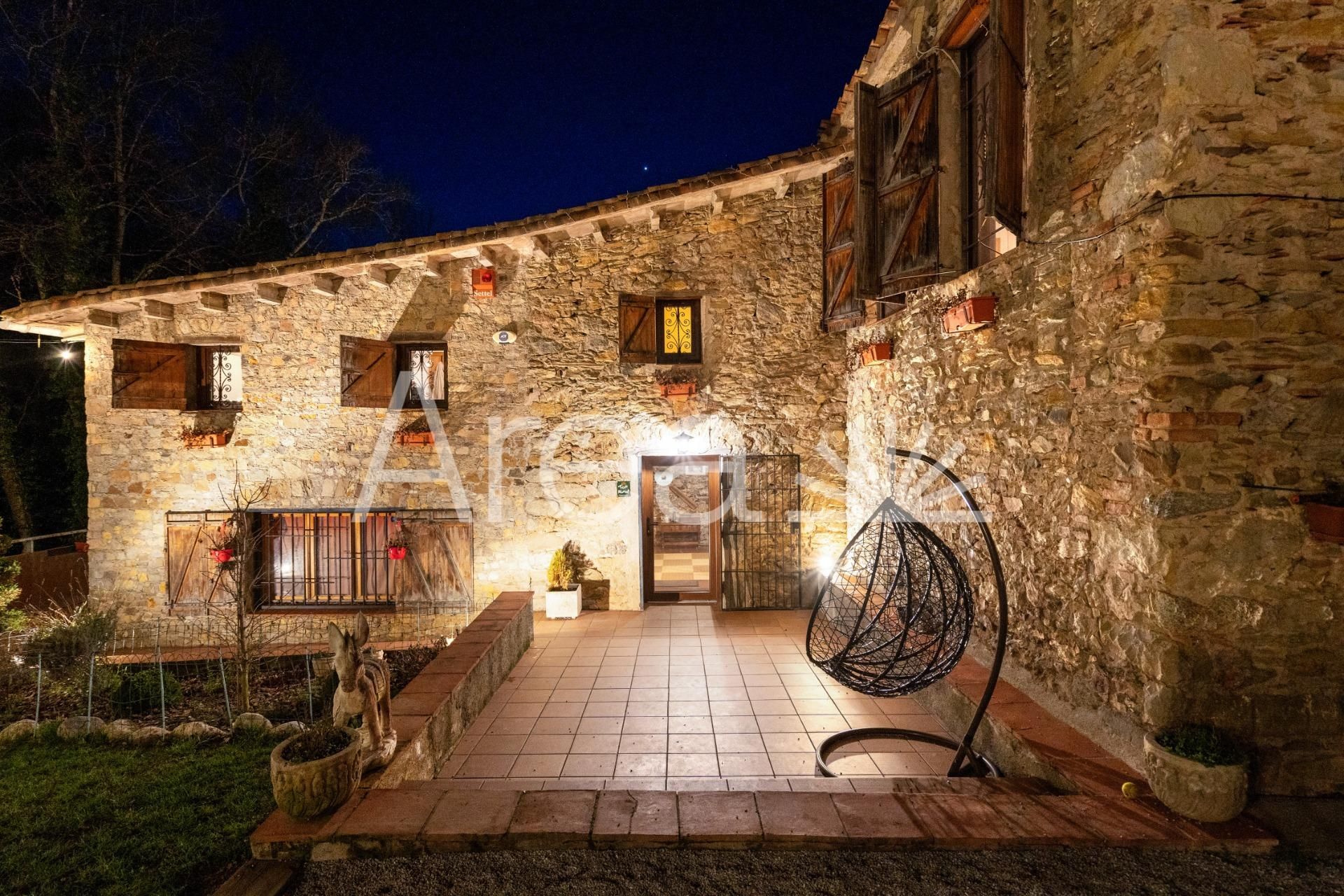 Jardí de Finca rústica en venda en Camprodon amb Calefacció, Jardí privat i Terrassa