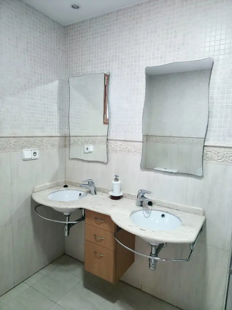 Bany de Casa o xalet en venda en Picanya amb Aire condicionat, Jardí privat i Terrassa