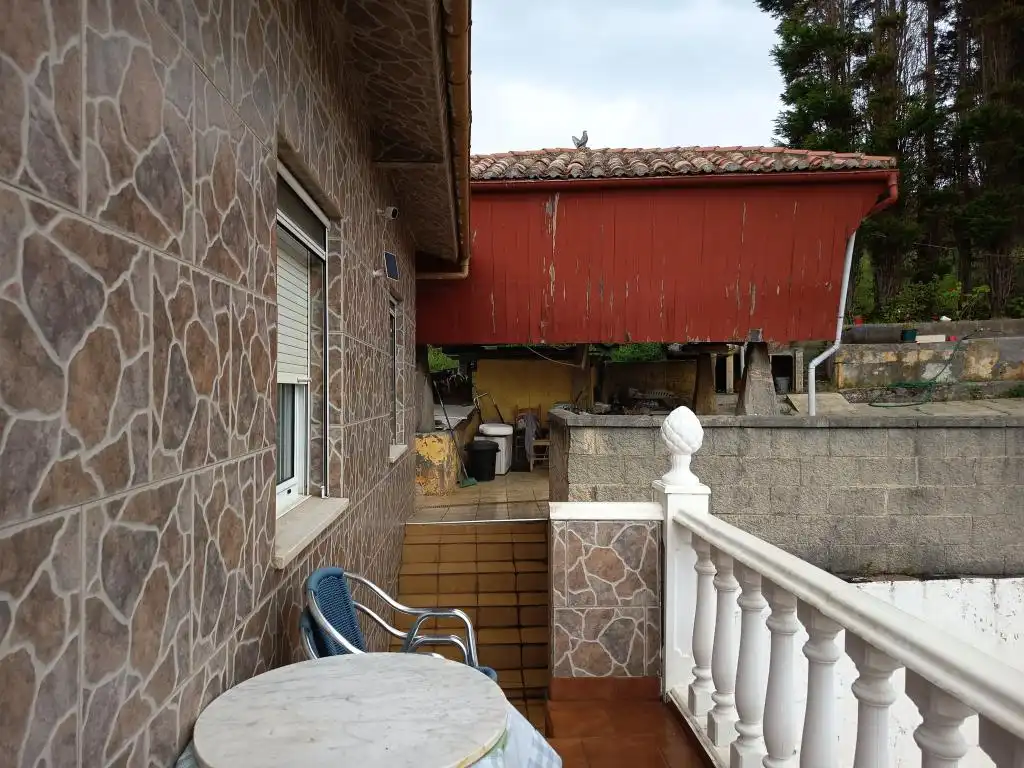 Terrassa de Casa o xalet en venda en Gozón amb Moblat