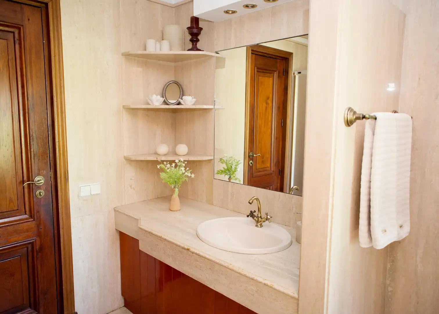 Bathroom of Houses for sale in Salamanca  with Heating and Terrace