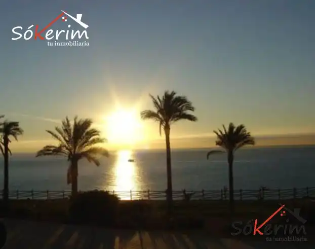 Vista exterior de Piso en venta en Villajoyosa / La Vila Joiosa con Aire acondicionado, Calefacción y Jardín privado