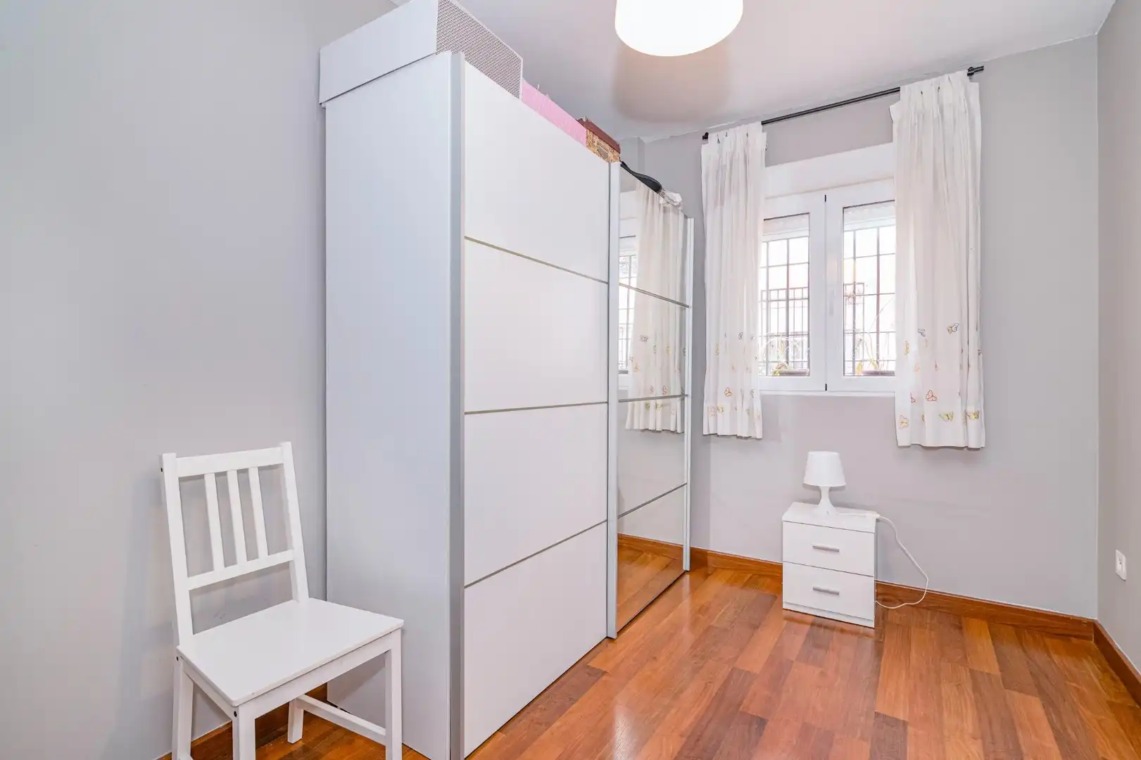 Habitación de Piso en venta en La Zubia con Aire acondicionado y Amueblado