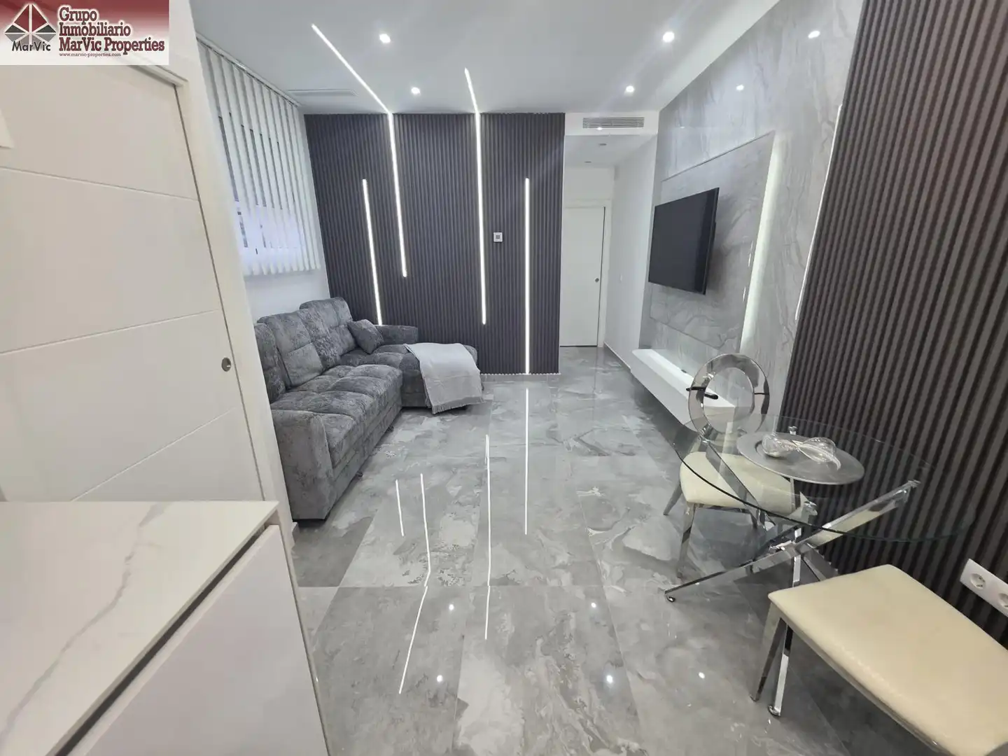 Sala de estar de Planta baja en venta en Benidorm con Amueblado y Piscina comunitaria