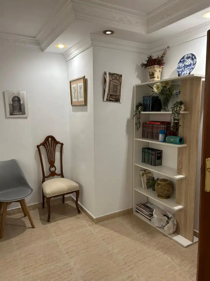 Piso de alquiler en Melilla con Amueblado, Horno y Lavadora