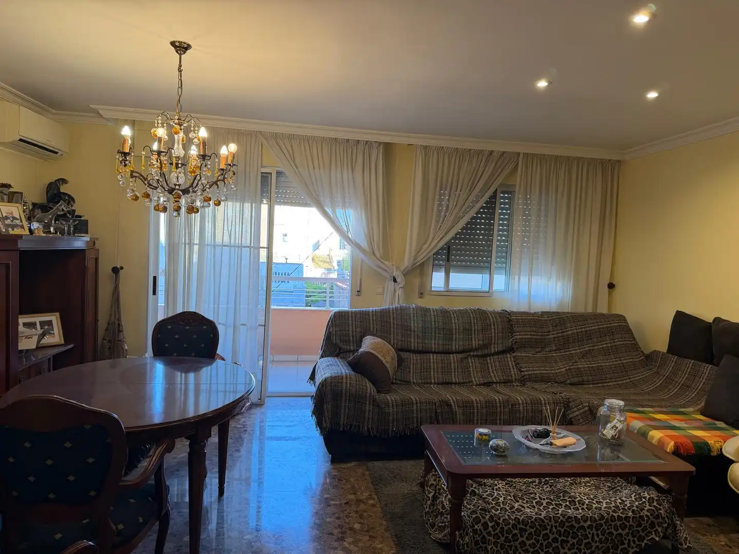 Wohnzimmer von Maisonette zum Verkauf in Castellón de la Plana / Castelló de la Plana mit Klimaanlage, Heizung und Terrasse