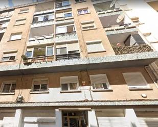 Vista exterior de Pis en venda en Reus
