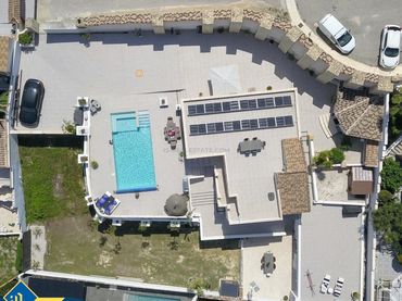 Chalet con piscina en venta en Rojales
