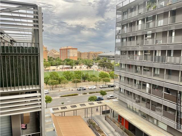 Piso en Alquiler en Ciutat del Transport - La Salera