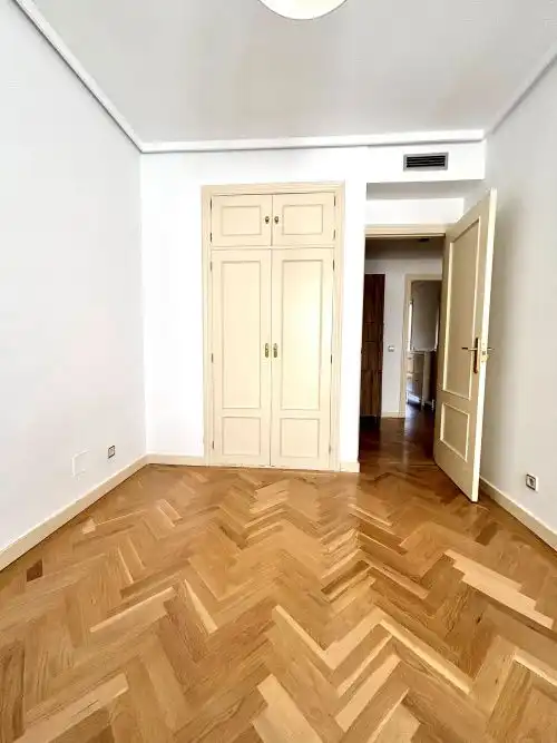 Wohnung zur Miete in Madrid mit Heizung, Parkett und Terrasse
