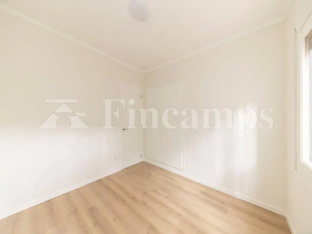 Casa o xalet en venda en Castellar del Vallès amb Jardí privat, Parquet i Terrassa