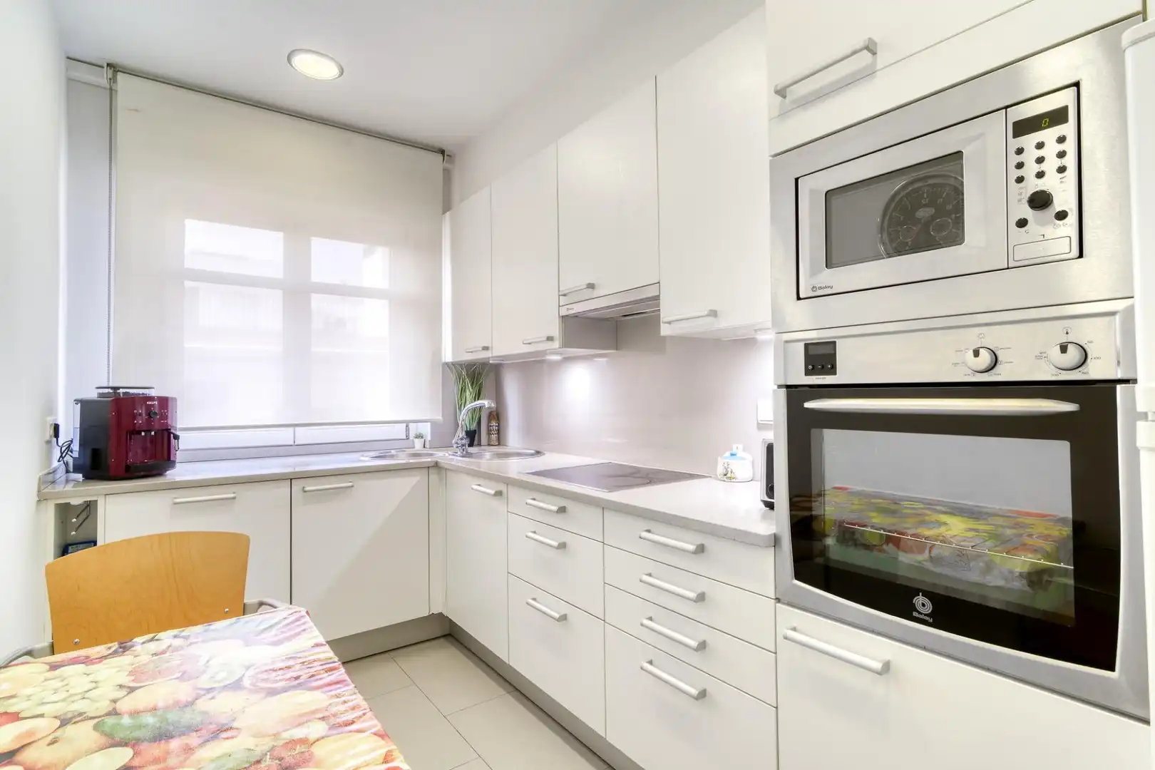 Piso con terraza en venta en Carrer Monturiol, imagen 5