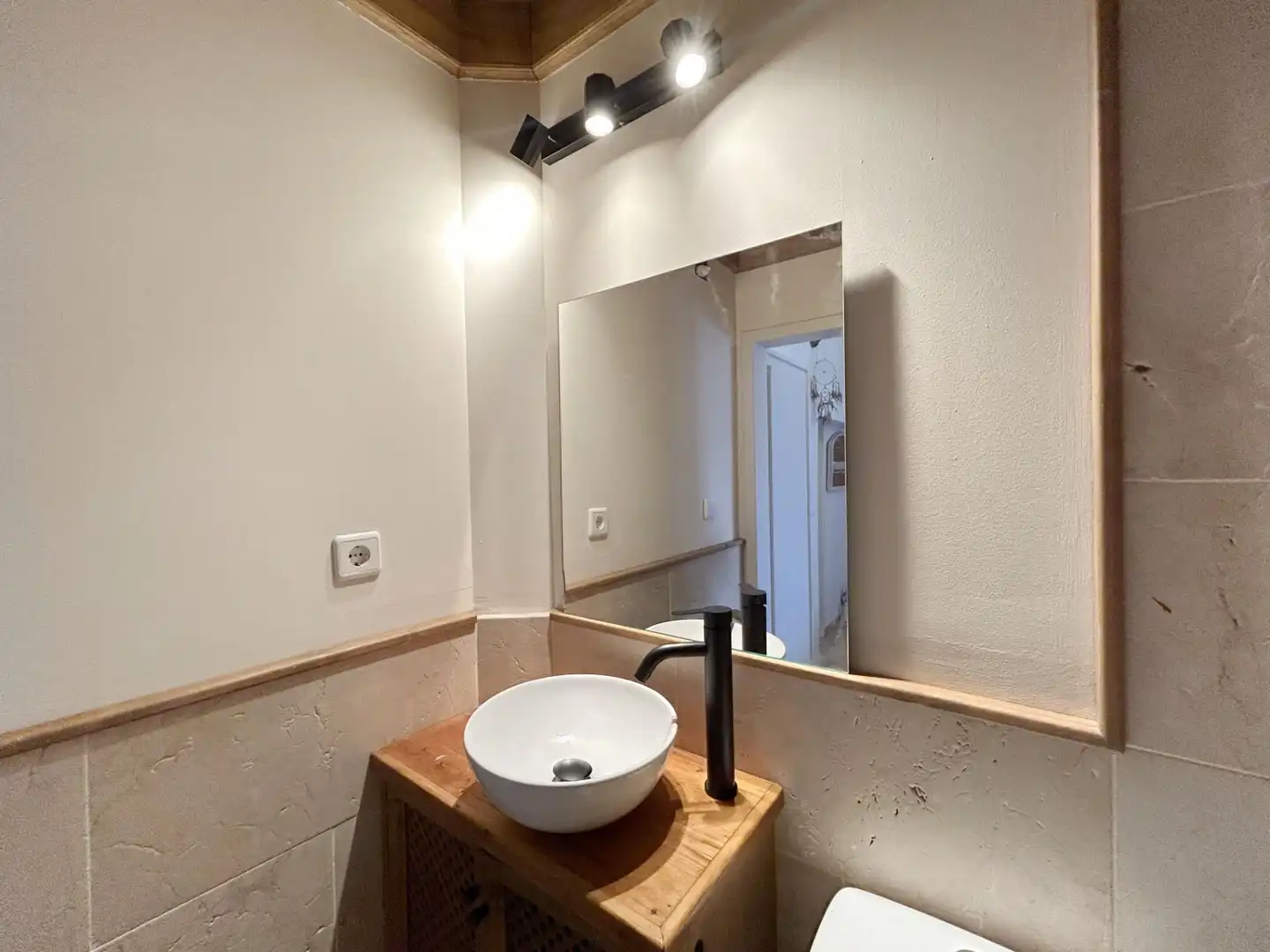 Badezimmer von Haus oder Chalet zum Verkauf in Novelda mit Parkett, Terrasse und Alarm