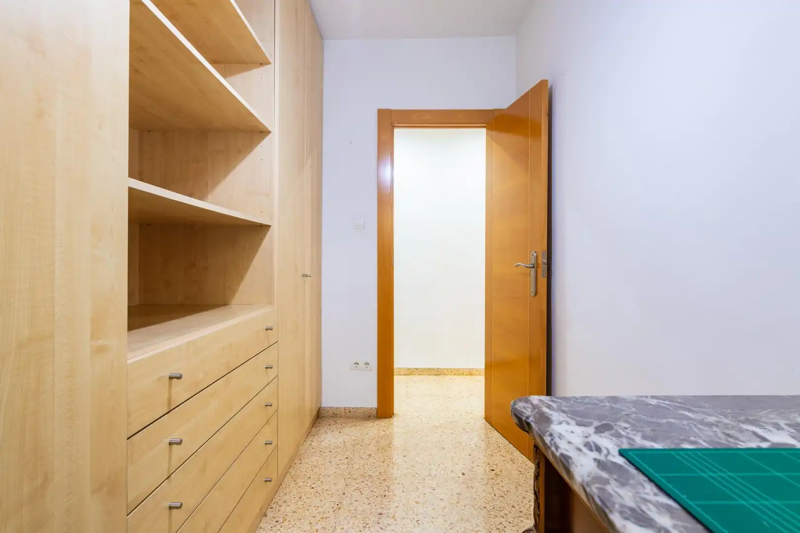 Flat with terrace for sale in Calle de Don Juan de Austria, imagen 13