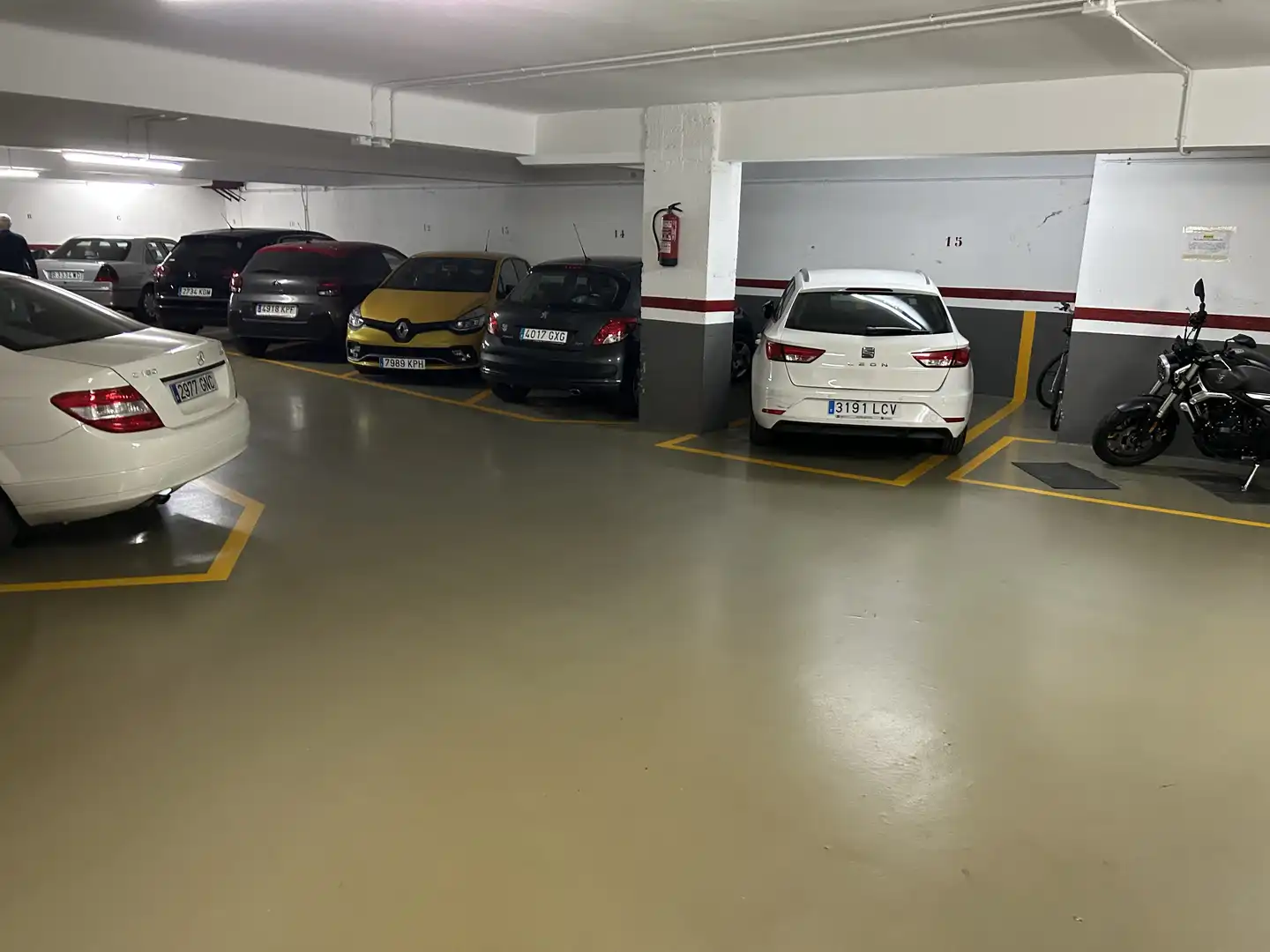 Parkplatz von Garage zum Verkauf in Barcelona