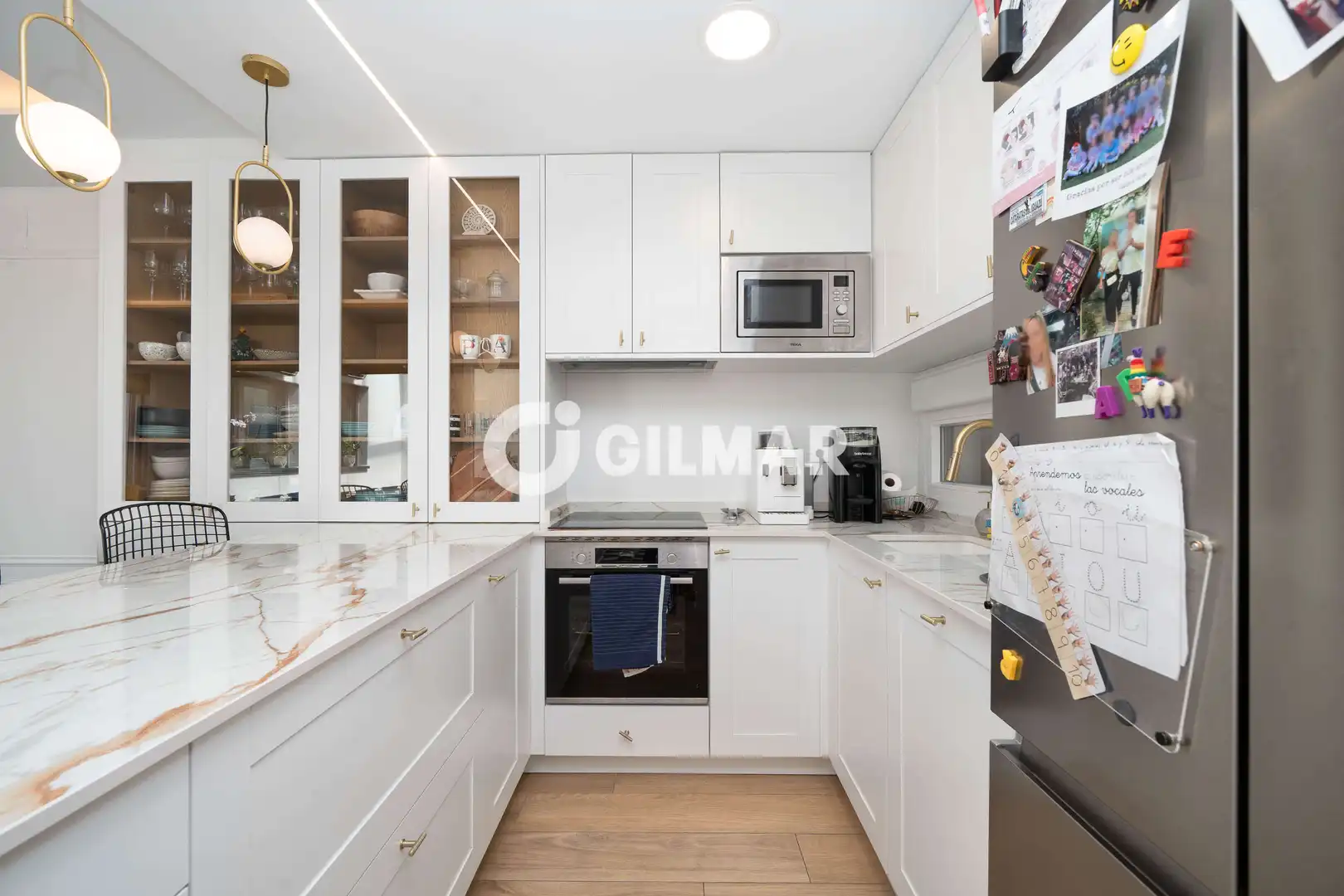Cocina de Casa adosada en venta en Madrid con Calefacción, Jardín privado y Piscina