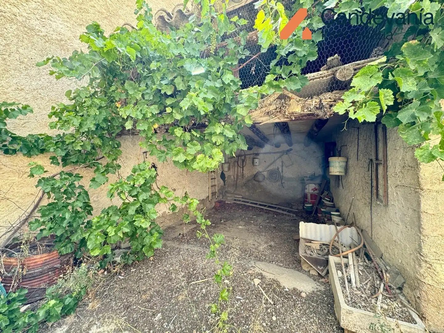 Country house zum Verkauf in San Mateo de Gállego mit Heizung und Privatgarten