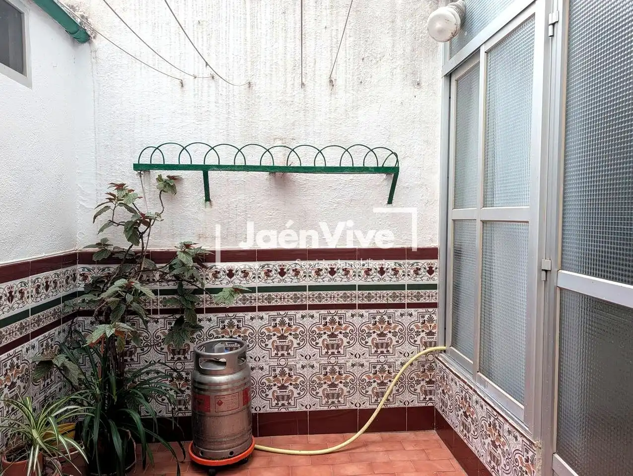 Terraza de Planta baja en venta en Jaén con Aire acondicionado y Amueblado
