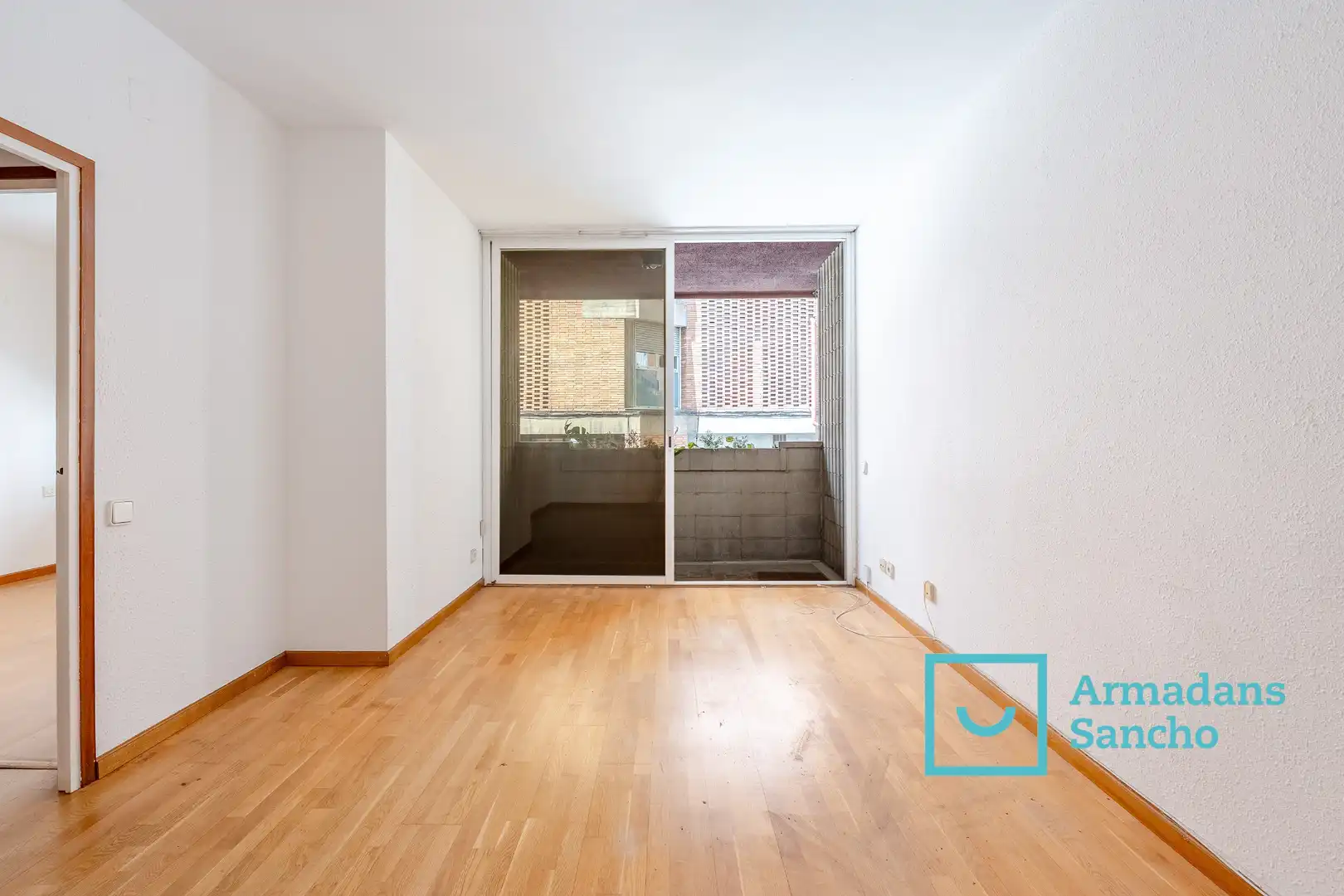 Bedroom of Flat for sale in Barcelona  with Parquet flooring and Balcony