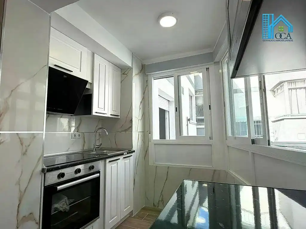 Wohnung mit Pool zum Verkauf in Calle Desarrollo, imagen 2