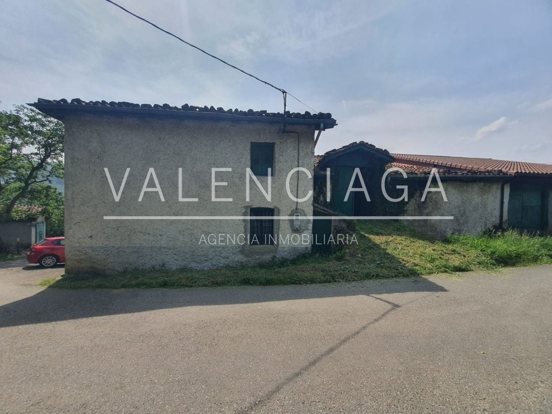 House or chalet for sale in Ataun