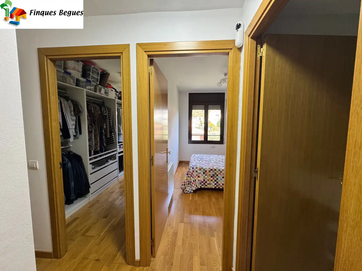 Habitación de Dúplex en venta en Begues con Calefacción, Parquet y Terraza