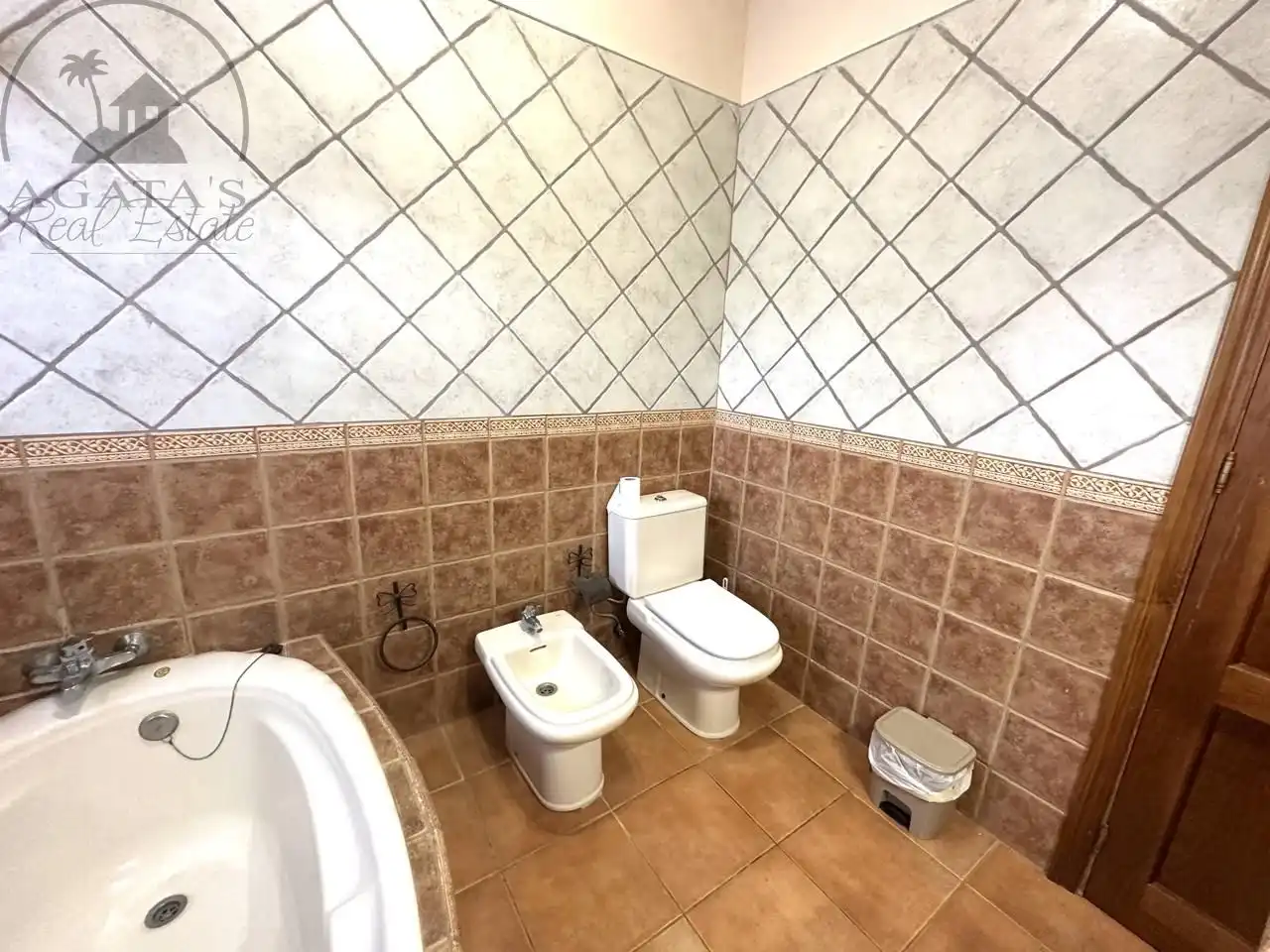 Bany de Finca rústica en venda en Santiago del Teide amb Jardí privat i Terrassa